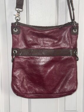 Women's Leather Crossbody Bag in Wine and Brown
